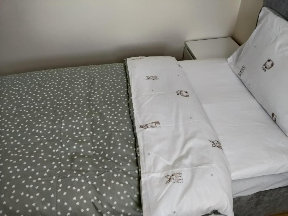 Beautiful House In Ruislip Hotel Northwood  Bagian luar foto