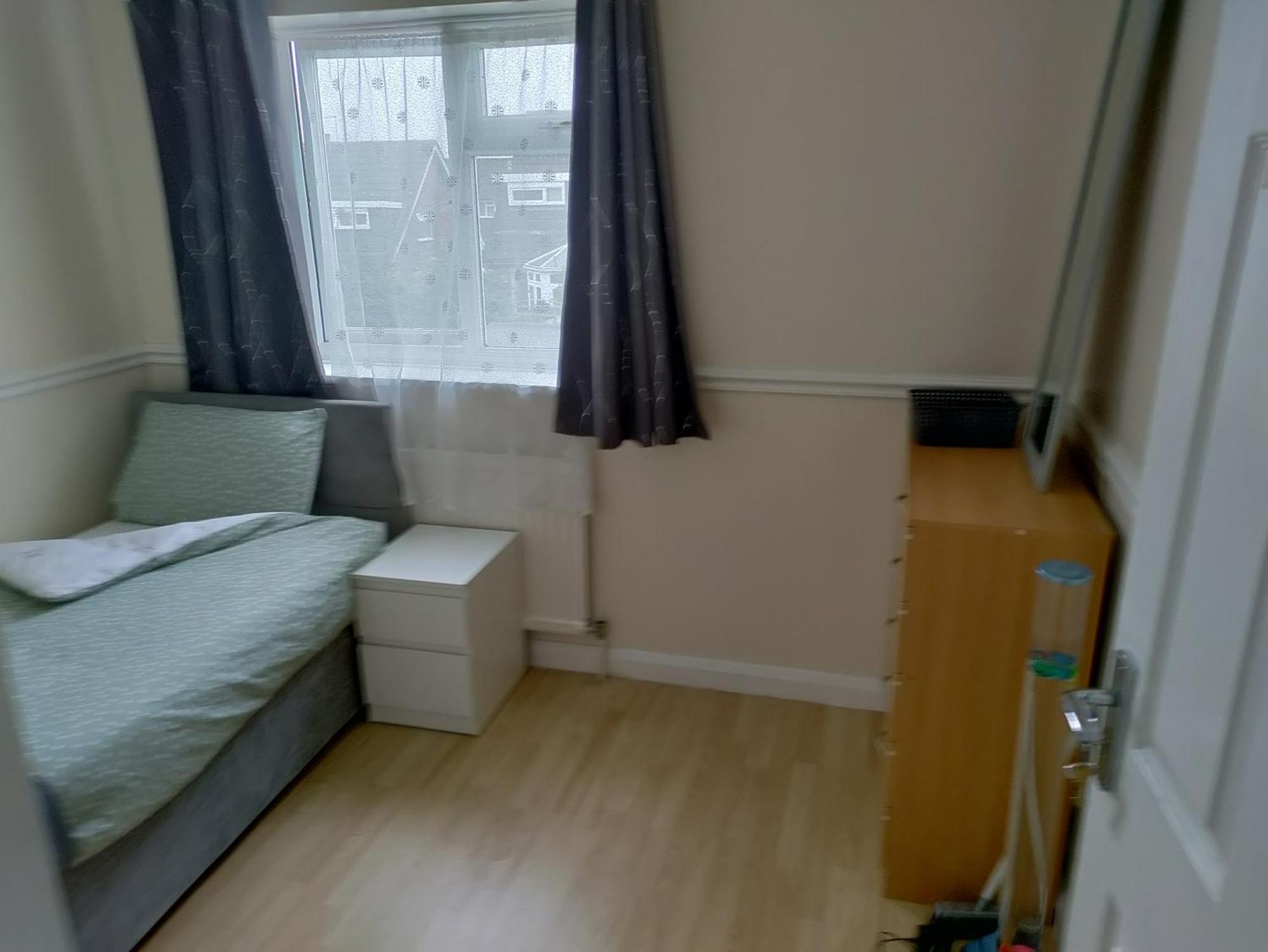 Beautiful House In Ruislip Hotel Northwood  Bagian luar foto