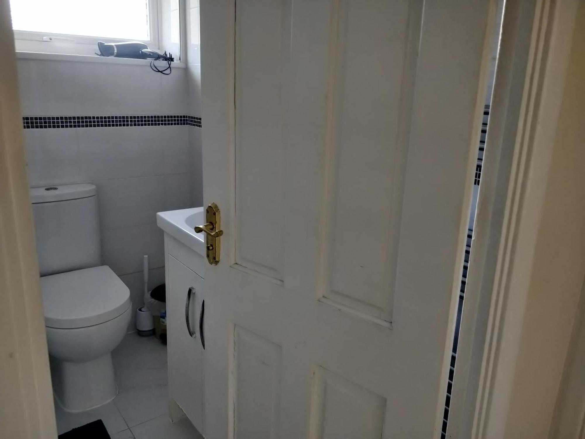 Beautiful House In Ruislip Hotel Northwood  Bagian luar foto